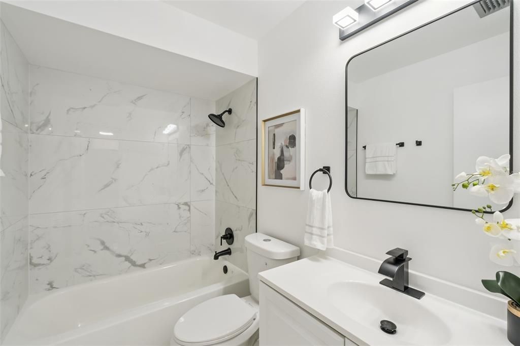 待售: $325,000 (3 贝兹, 2 浴室, 1430 平方英尺)