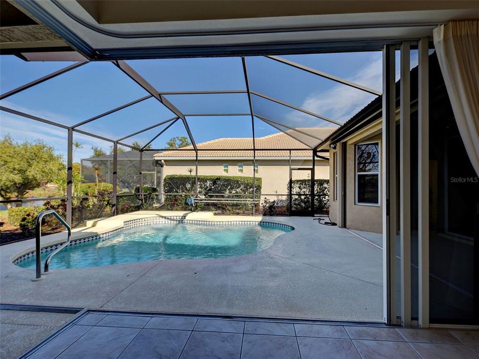 В аренду: $4,500 (4 спален, 3 ванн, 2314 Квадратных фут)