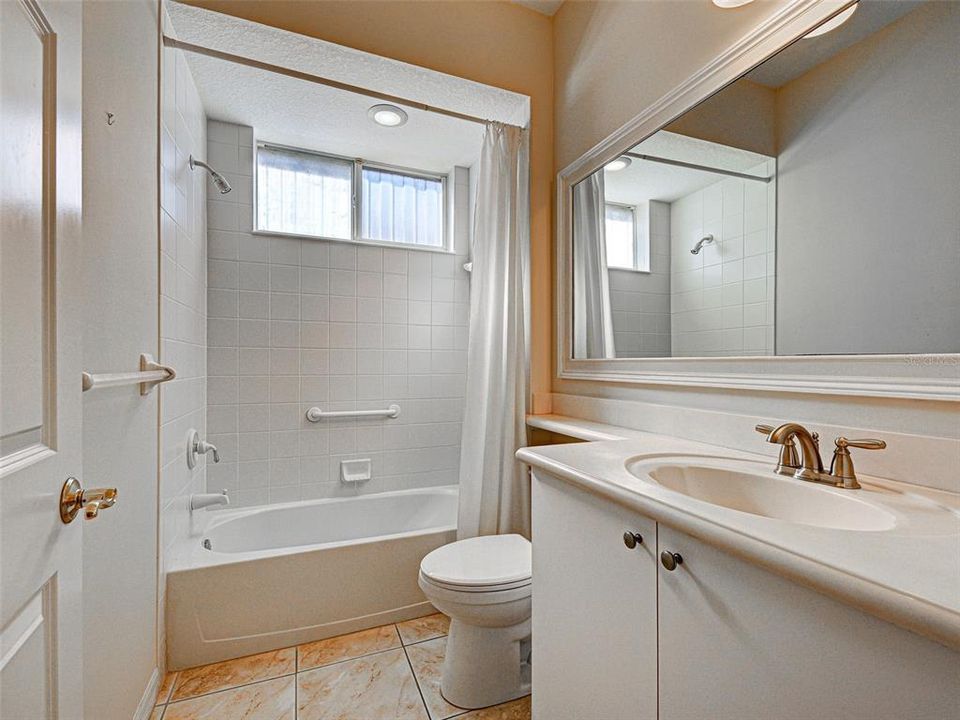 В аренду: $4,500 (4 спален, 3 ванн, 2314 Квадратных фут)