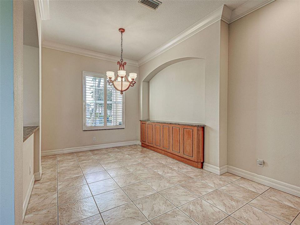 В аренду: $4,500 (4 спален, 3 ванн, 2314 Квадратных фут)