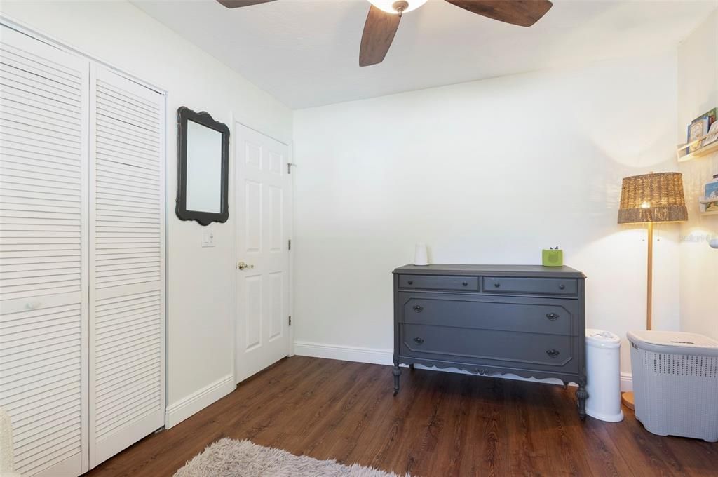 待售: $449,000 (3 贝兹, 2 浴室, 1415 平方英尺)