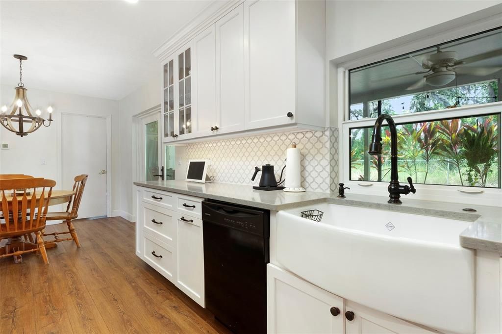 待售: $449,000 (3 贝兹, 2 浴室, 1415 平方英尺)