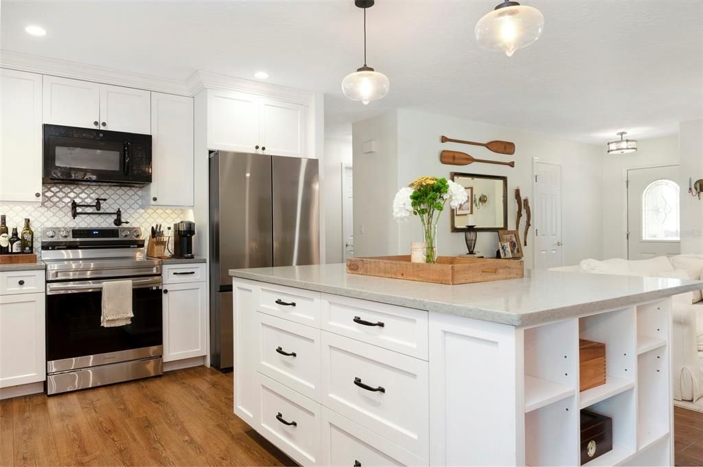 待售: $449,000 (3 贝兹, 2 浴室, 1415 平方英尺)