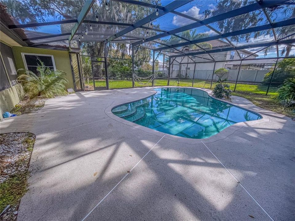 En Venta: $499,500 (3 camas, 2 baños, 1624 Pies cuadrados)