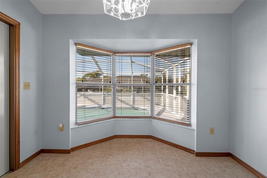 For Sale: $329,900 (3 beds, 2 baths, 1568 Square Feet)