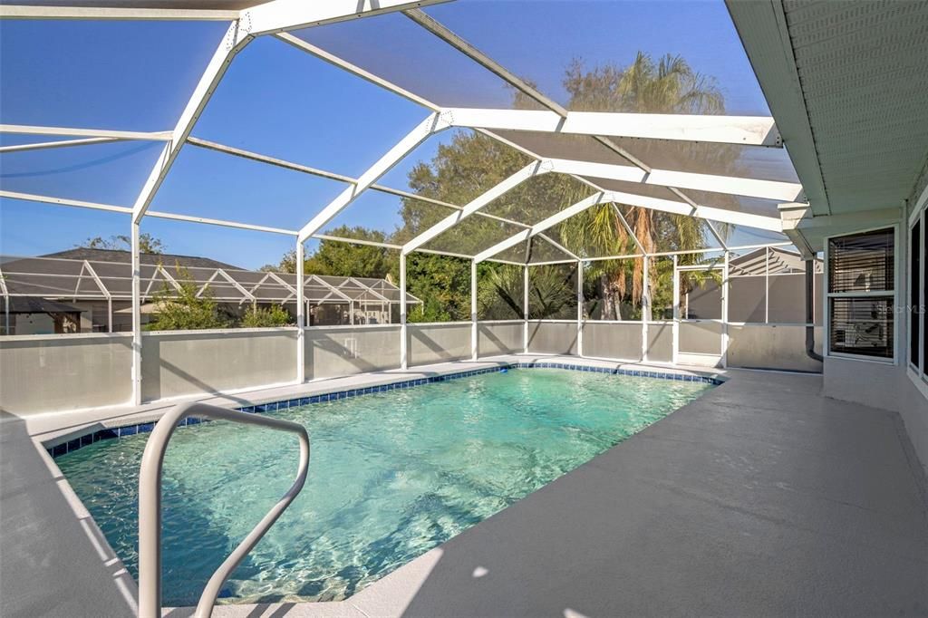 For Sale: $329,900 (3 beds, 2 baths, 1568 Square Feet)