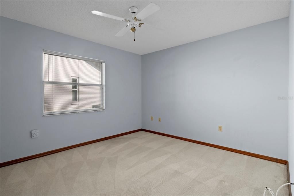 For Sale: $329,900 (3 beds, 2 baths, 1568 Square Feet)