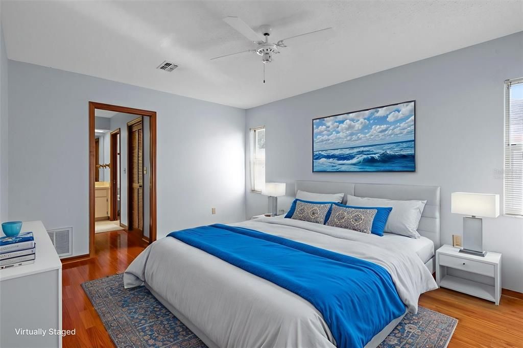 For Sale: $329,900 (3 beds, 2 baths, 1568 Square Feet)