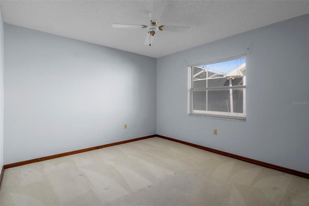 For Sale: $329,900 (3 beds, 2 baths, 1568 Square Feet)