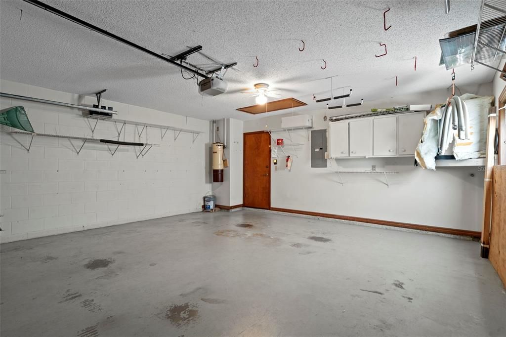 For Sale: $329,900 (3 beds, 2 baths, 1568 Square Feet)