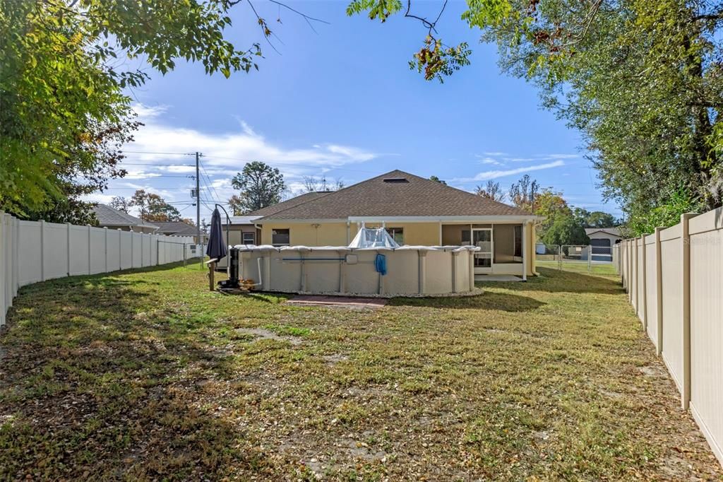 For Sale: $379,500 (4 beds, 2 baths, 1932 Square Feet)