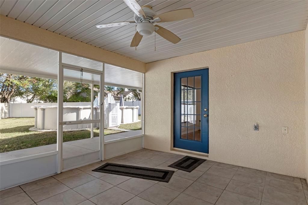 For Sale: $379,500 (4 beds, 2 baths, 1932 Square Feet)