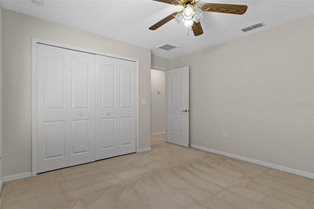 For Sale: $379,500 (4 beds, 2 baths, 1932 Square Feet)