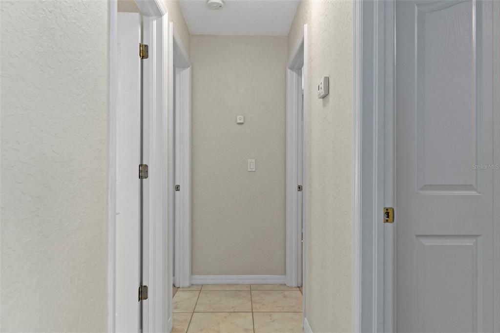 For Sale: $379,500 (4 beds, 2 baths, 1932 Square Feet)