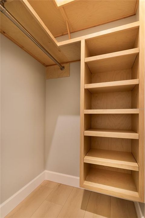 For Sale: $2,995,000 (3 beds, 3 baths, 3713 Square Feet)