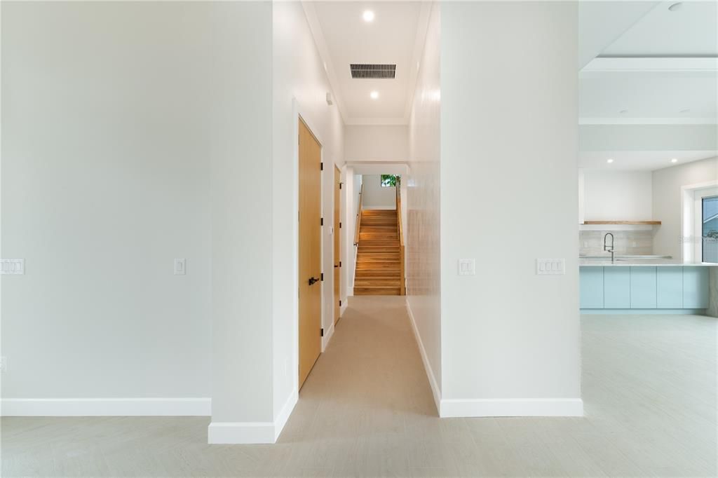 For Sale: $2,995,000 (3 beds, 3 baths, 3713 Square Feet)