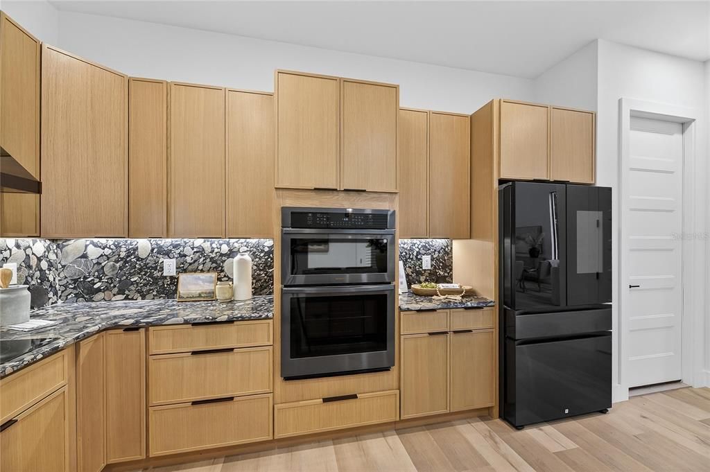 For Sale: $1,500,000 (4 beds, 4 baths, 3250 Square Feet)