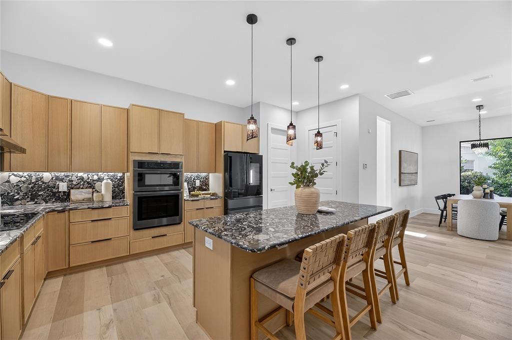 For Sale: $1,500,000 (4 beds, 4 baths, 3250 Square Feet)