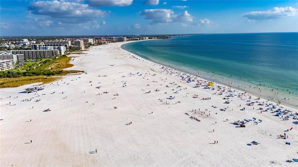 For Sale: $1,500,000 (4 beds, 4 baths, 3250 Square Feet)