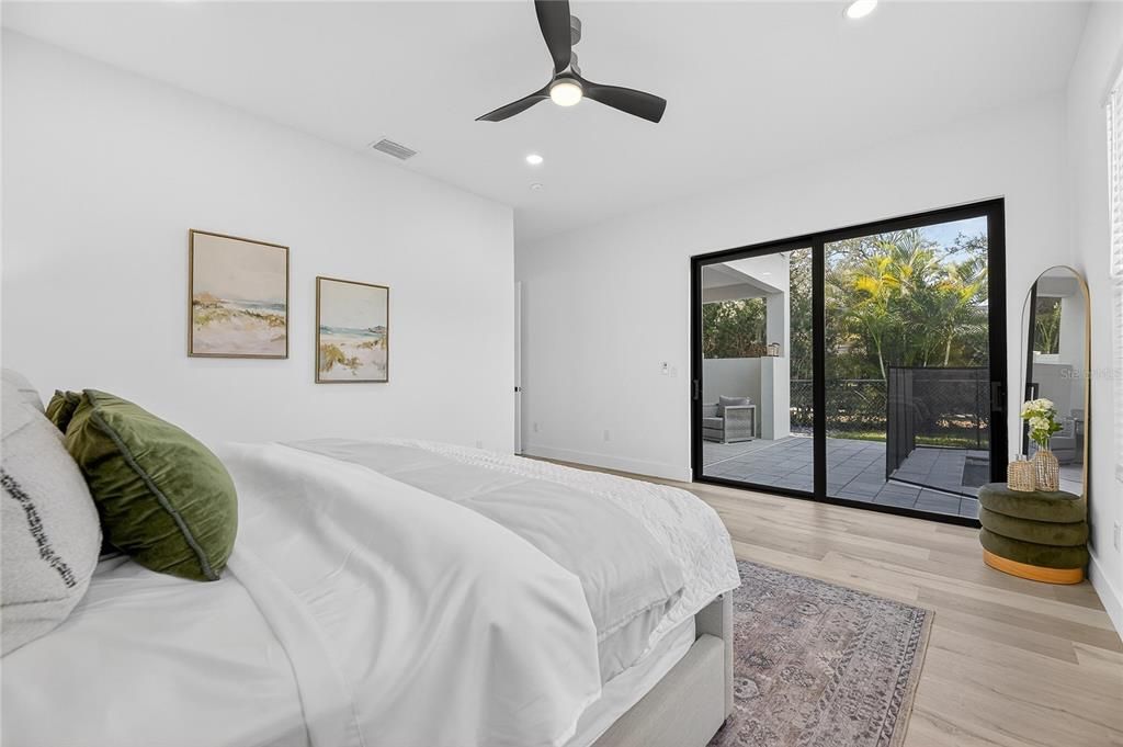 For Sale: $1,500,000 (4 beds, 4 baths, 3250 Square Feet)