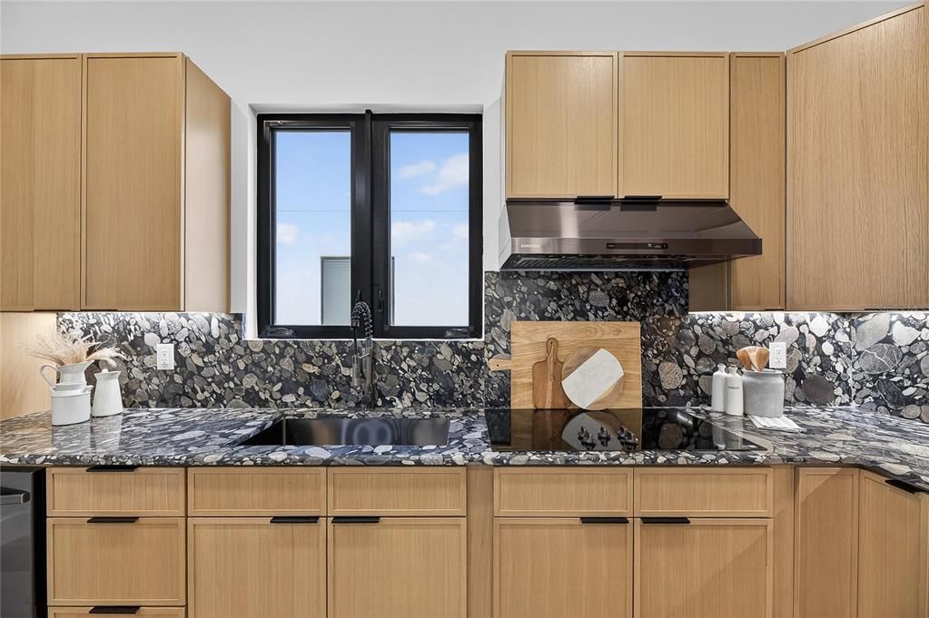 For Sale: $1,500,000 (4 beds, 4 baths, 3250 Square Feet)