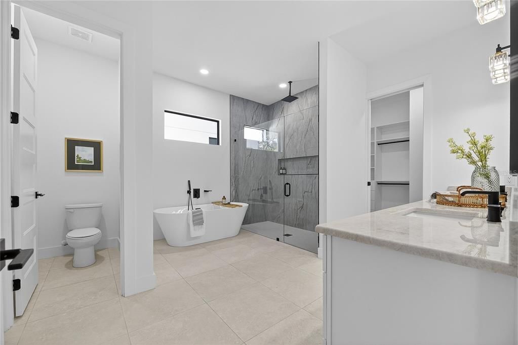 For Sale: $1,500,000 (4 beds, 4 baths, 3250 Square Feet)