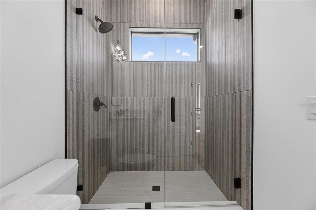 For Sale: $1,500,000 (4 beds, 4 baths, 3250 Square Feet)