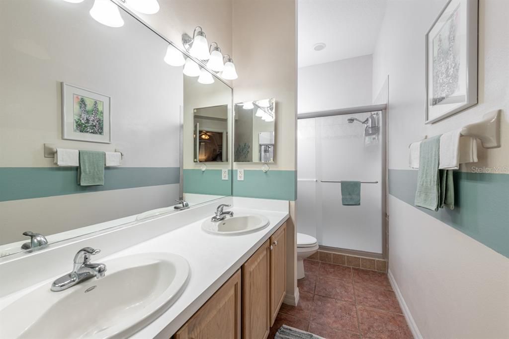 合同活跃: $305,000 (3 贝兹, 2 浴室, 1522 平方英尺)