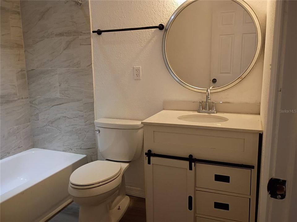 En Venta: $249,990 (3 camas, 2 baños, 1309 Pies cuadrados)