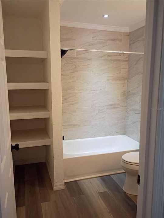 En Venta: $249,990 (3 camas, 2 baños, 1309 Pies cuadrados)