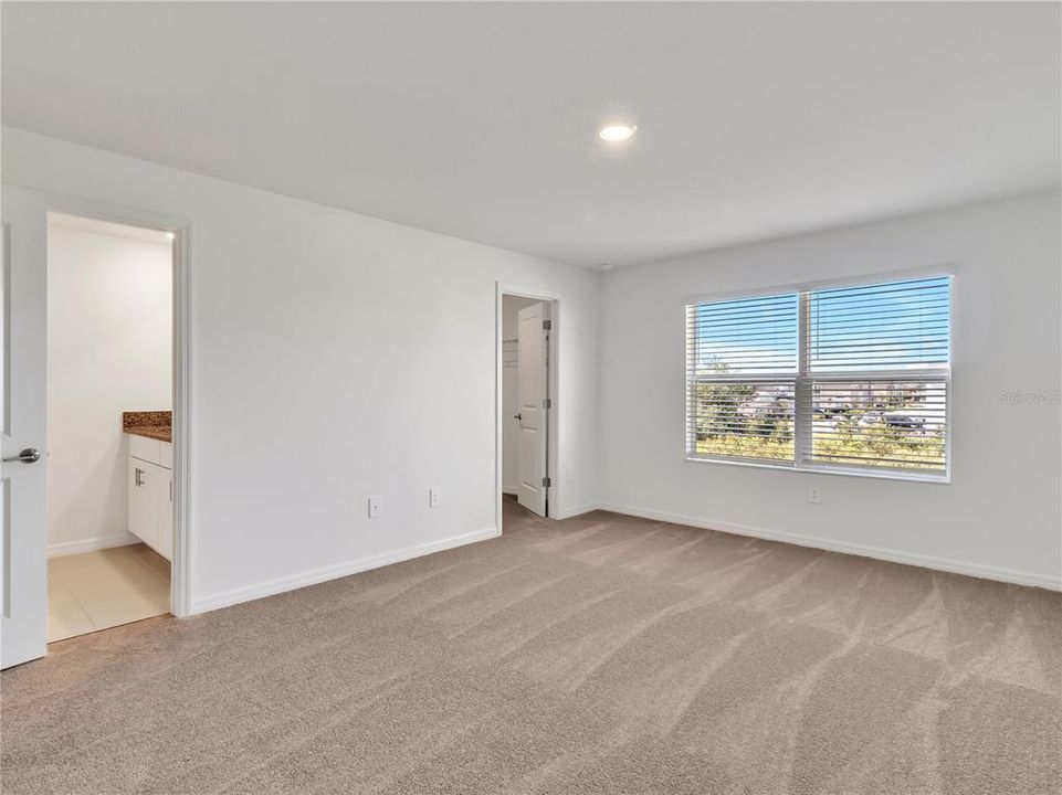 В аренду: $2,175 (3 спален, 2 ванн, 1666 Квадратных фут)