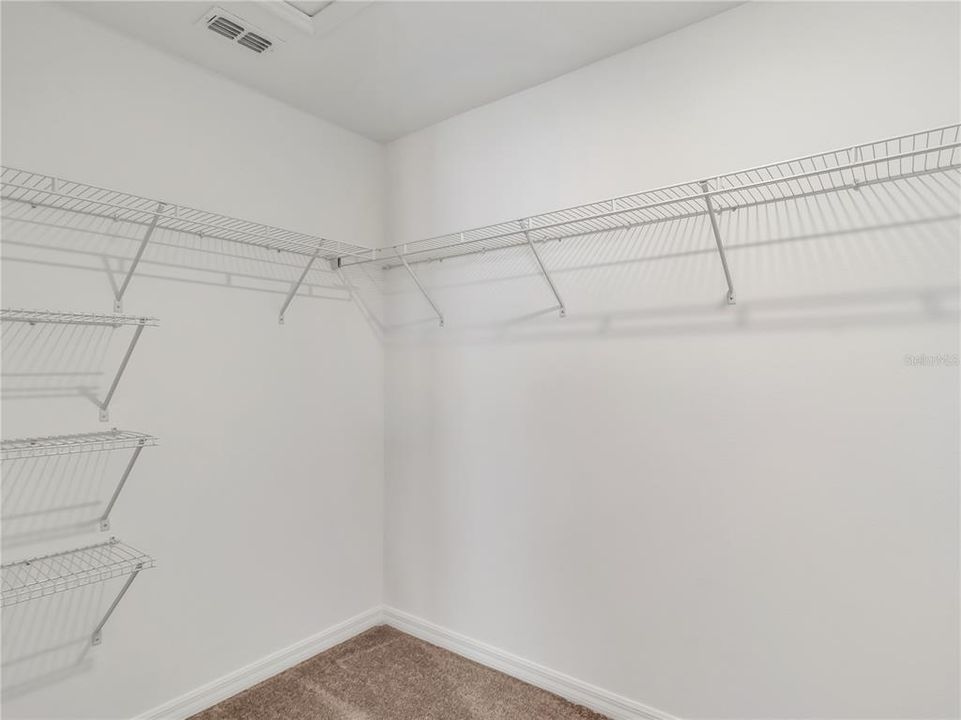 В аренду: $2,175 (3 спален, 2 ванн, 1666 Квадратных фут)