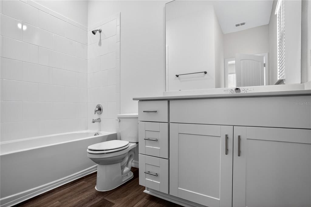 В аренду: $3,850 (4 спален, 3 ванн, 2474 Квадратных фут)