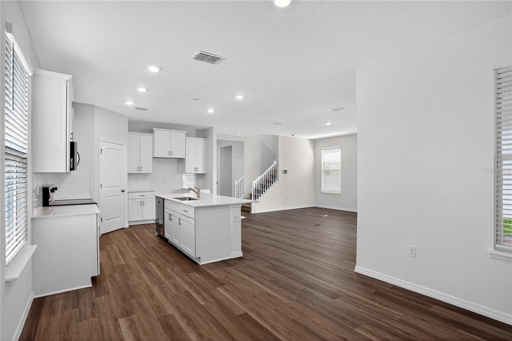 В аренду: $3,850 (4 спален, 3 ванн, 2474 Квадратных фут)