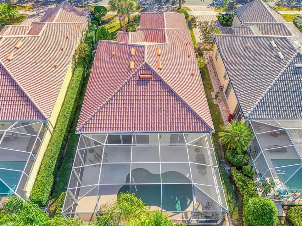 For Sale: $649,900 (3 beds, 2 baths, 2203 Square Feet)