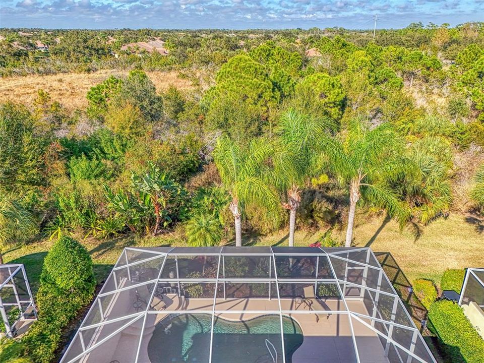 For Sale: $649,900 (3 beds, 2 baths, 2203 Square Feet)