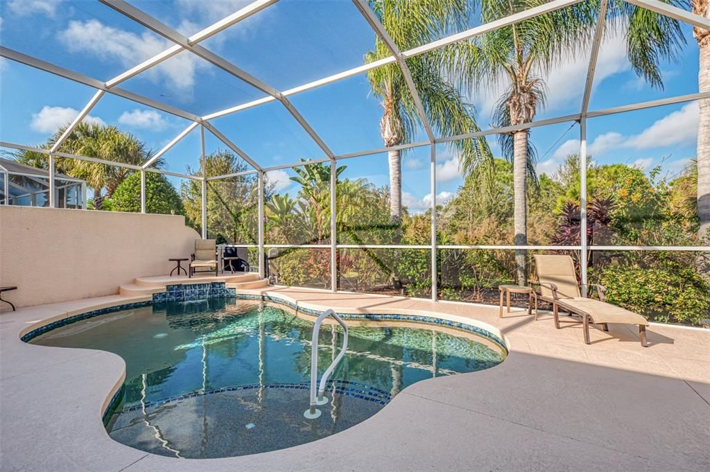 For Sale: $649,900 (3 beds, 2 baths, 2203 Square Feet)