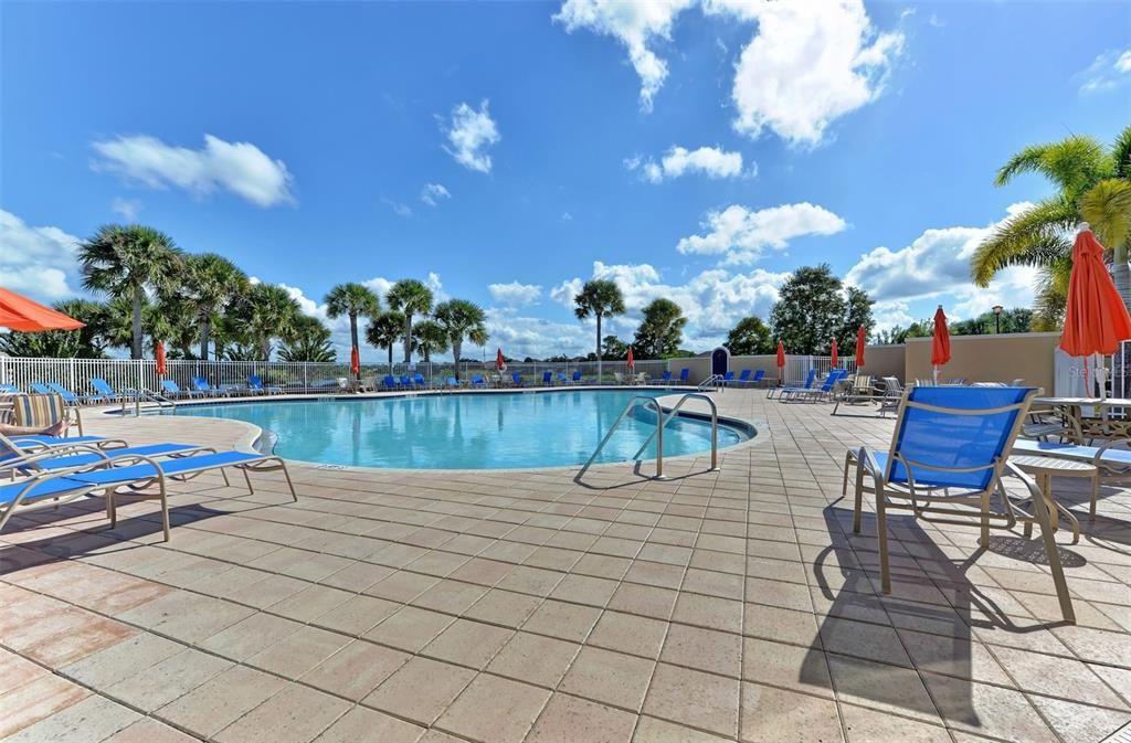 For Sale: $649,900 (3 beds, 2 baths, 2203 Square Feet)