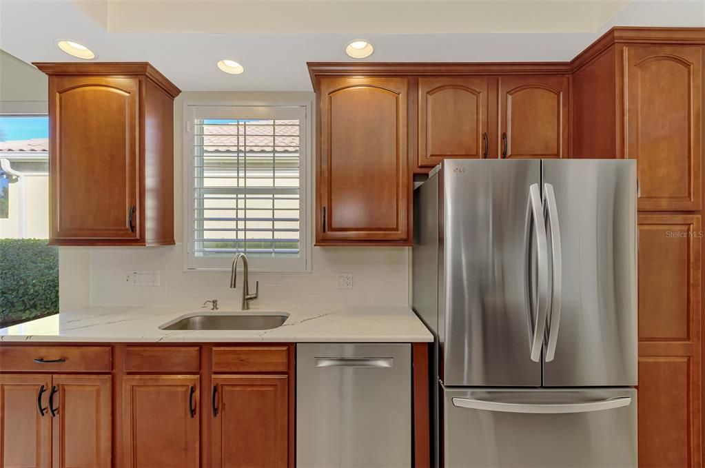 For Sale: $649,900 (3 beds, 2 baths, 2203 Square Feet)