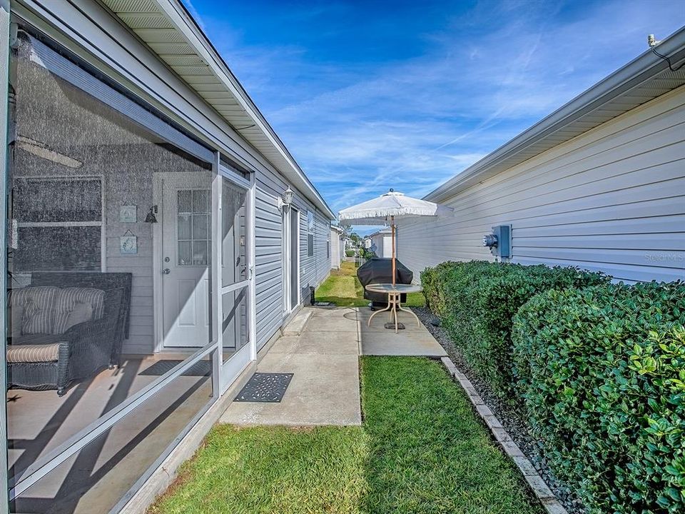 待售: $275,000 (2 贝兹, 2 浴室, 1156 平方英尺)