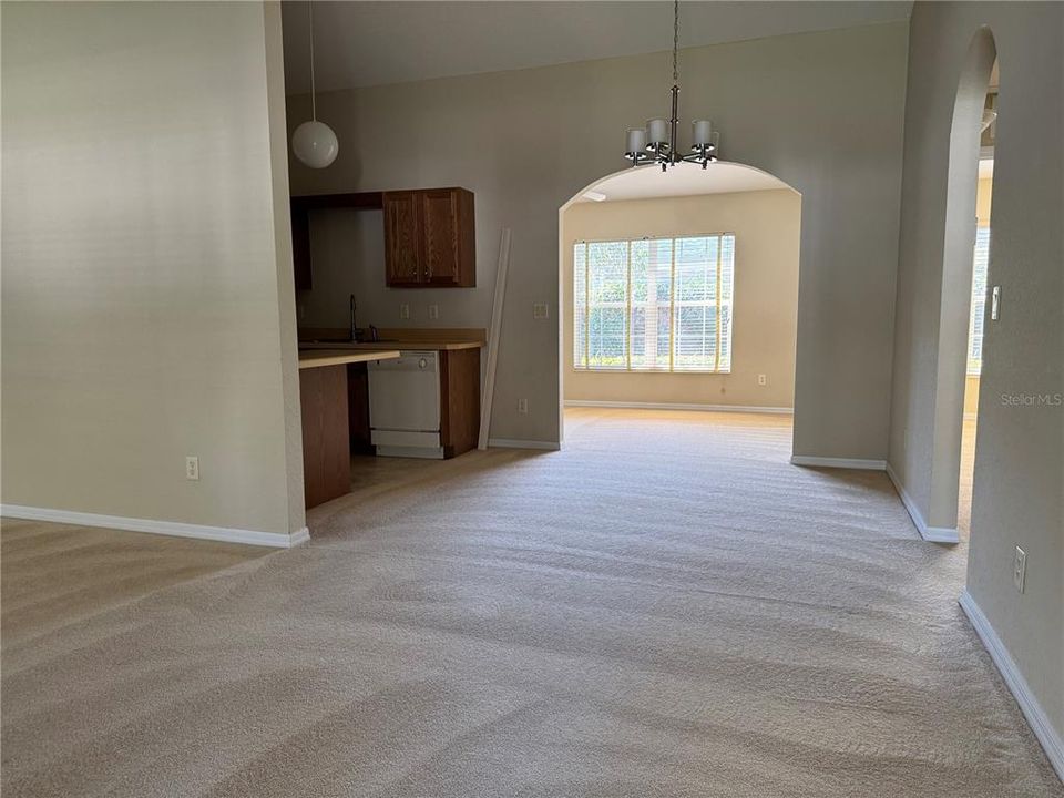 En Renta: $1,975 (3 camas, 2 baños, 1624 Pies cuadrados)