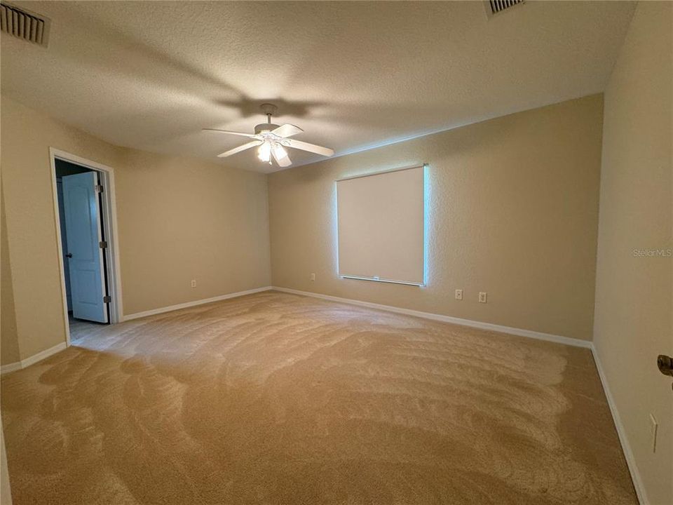 En Renta: $1,975 (3 camas, 2 baños, 1624 Pies cuadrados)