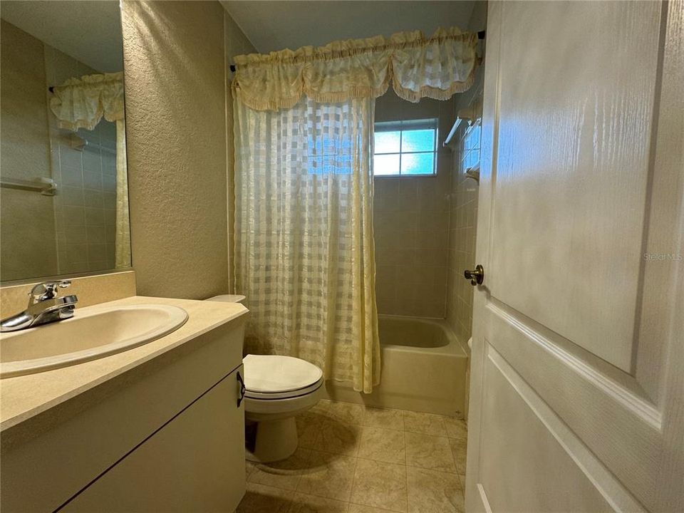 En Renta: $1,975 (3 camas, 2 baños, 1624 Pies cuadrados)