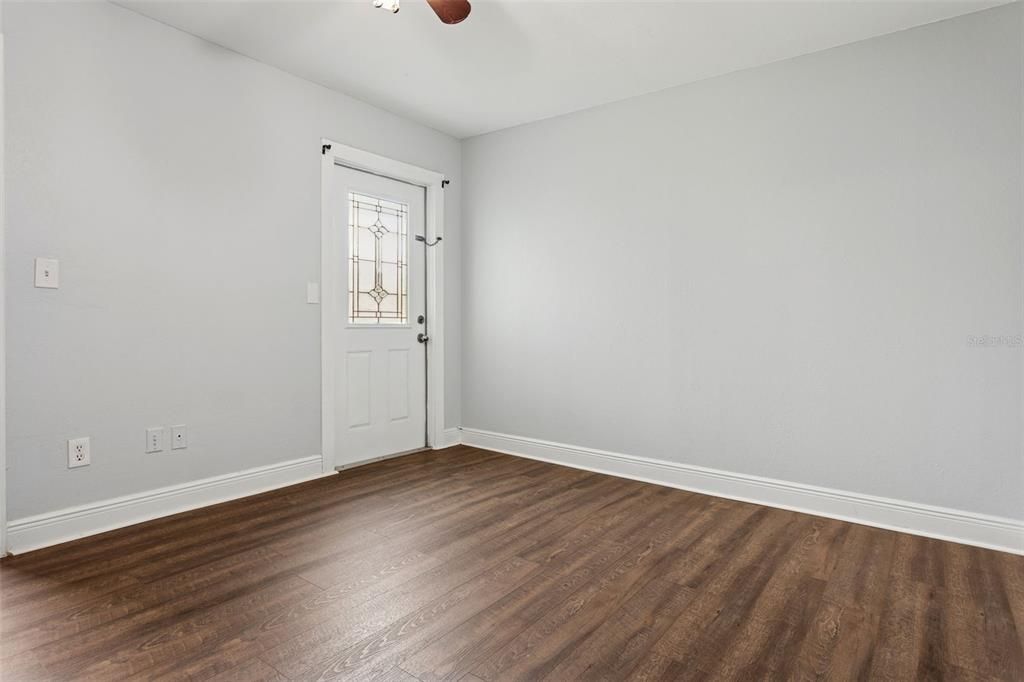 En Renta: $1,700 (3 camas, 2 baños, 1024 Pies cuadrados)