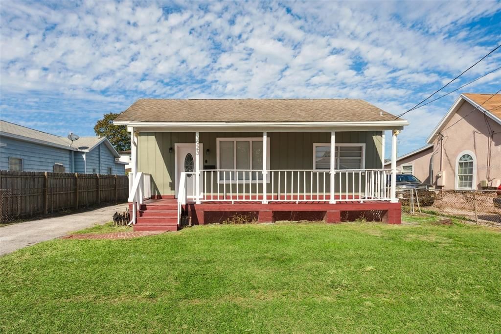 En Renta: $1,700 (3 camas, 2 baños, 1024 Pies cuadrados)