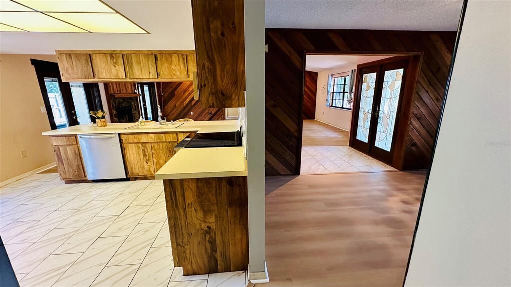 На продажу: $410,000 (3 спален, 2 ванн, 1875 Квадратных фут)