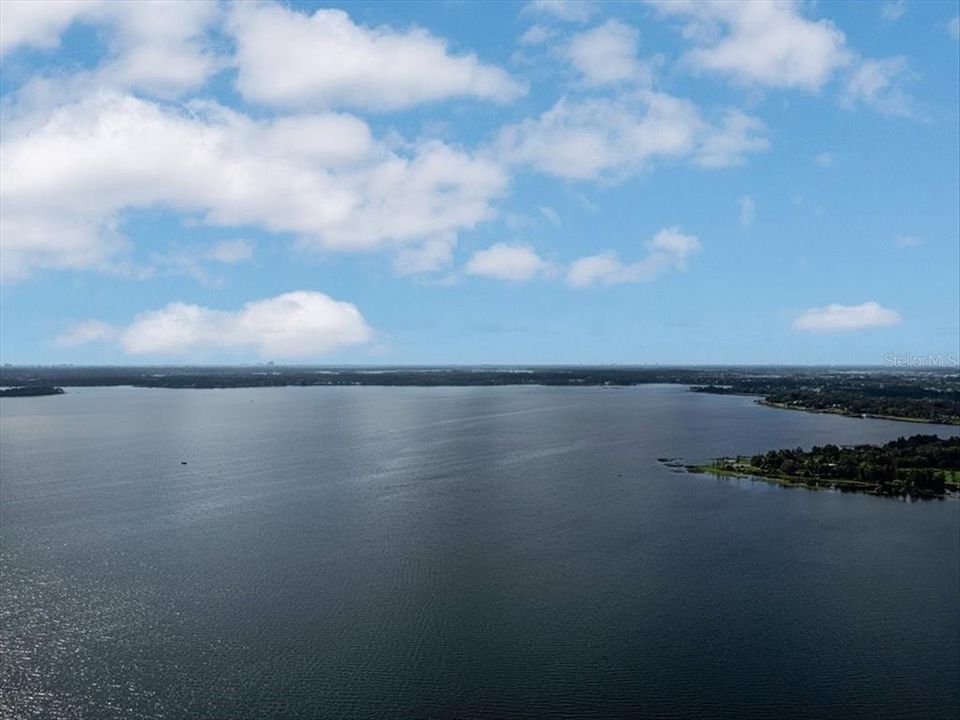 For Sale: $4,395,000 (1.00 acres)