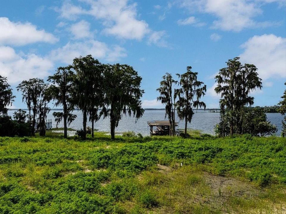 For Sale: $4,395,000 (1.00 acres)