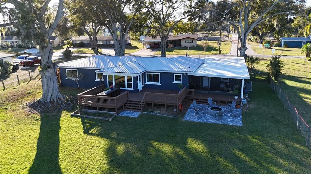 En Venta: $475,000 (4 camas, 2 baños, 1711 Pies cuadrados)