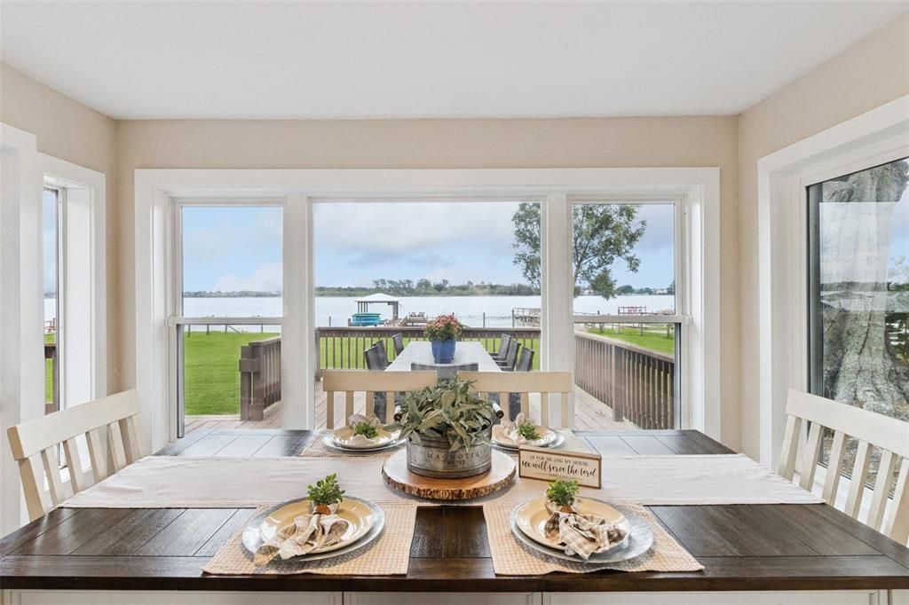 En Venta: $475,000 (4 camas, 2 baños, 1711 Pies cuadrados)